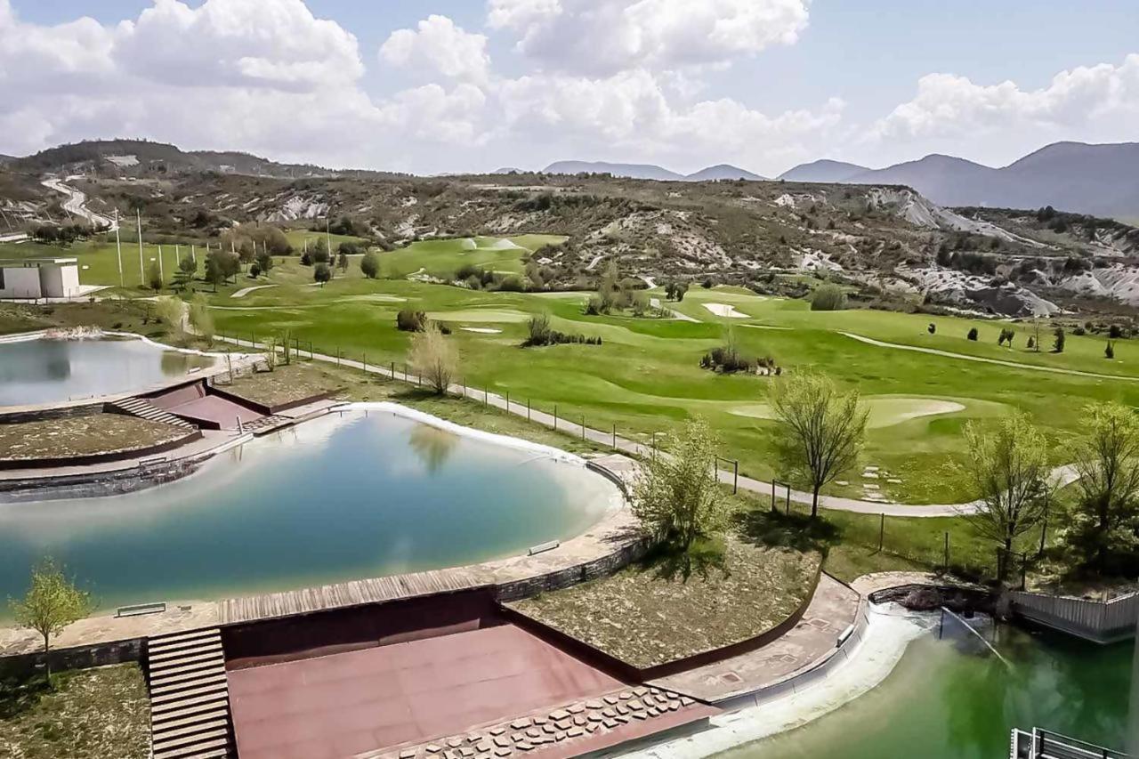 Precioso Apartamento Campo Golf Huesca Kültér fotó